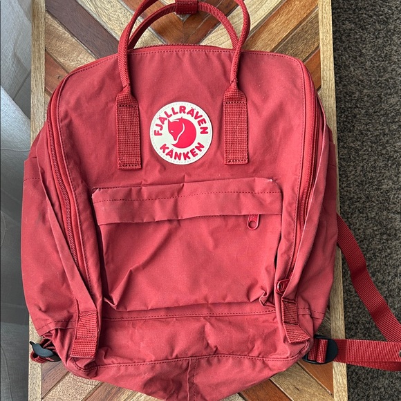 Fjällräven Kånken OX Red Backpack - Picture 1 of 4